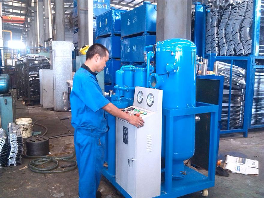 13-汽車制造液壓油濾油機(jī)現(xiàn)場照片.jpg 13-汽車制造液壓油濾油機(jī)現(xiàn)場照片.jpg