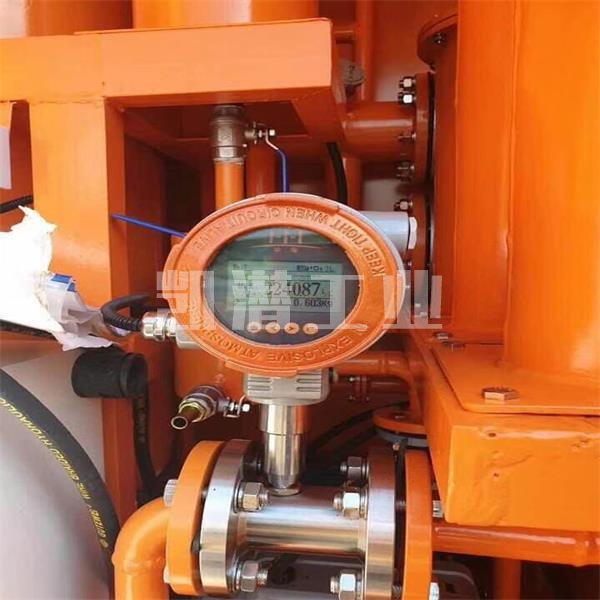 凈油機細節(jié) 凈油機細節(jié)